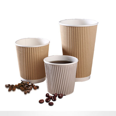 Pared reciclable del Tripple de las tazas de papel de la ondulación del PLA 12oz Kraft de 90M M picosegundo para el café