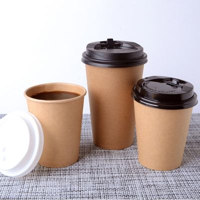 Las tazas de papel disponibles biodegradables Kraft de 8 onzas empapelan las tazas de café de un sólo recinto